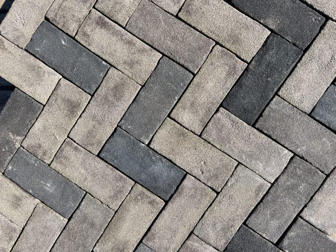 Gebakken keiformaat basalt (N02)