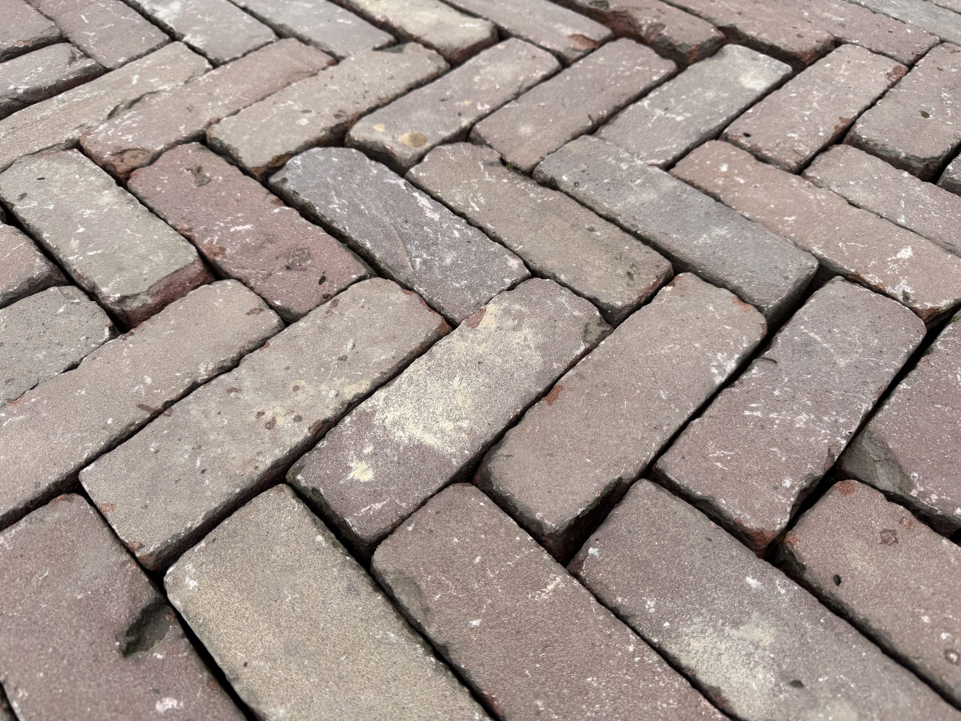 Oud gebakken dikformaten genuanceerd (DF039)